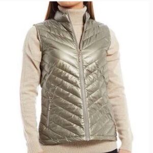 J. McLaughlin Lumi vest in matte gold